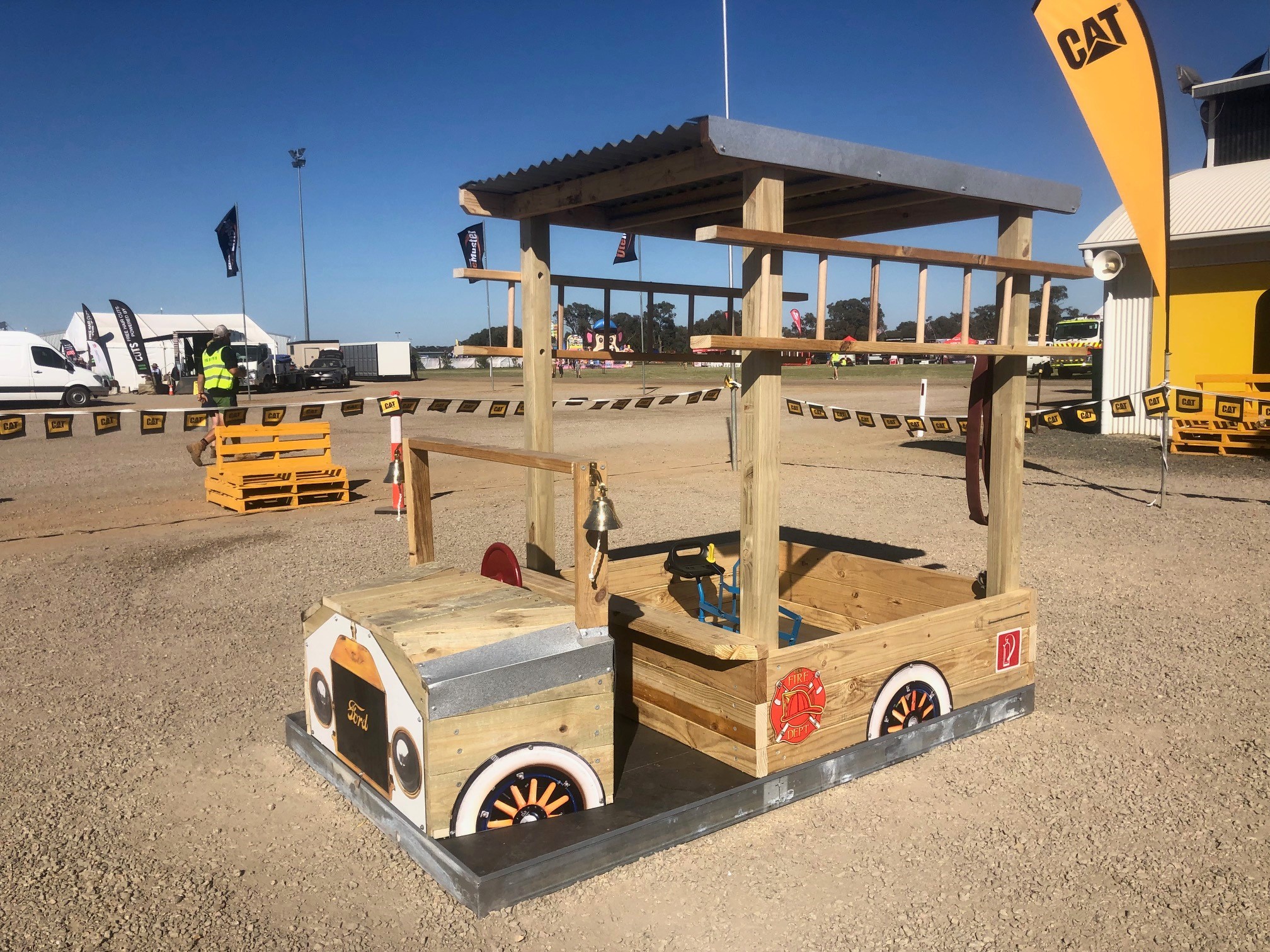 Another sandpit design at the 2023 Deni Ute Muster sand pit auction fundraiser for Country Education Foundation of Edward River Region.