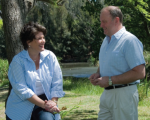 Former CEO Jocellin Jansson with incoming CEO Nik Fominas in 2006.